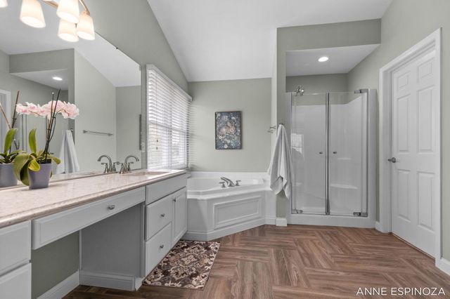 7423 Old Lantern Drive Se, Gaines Twp, MI 49316