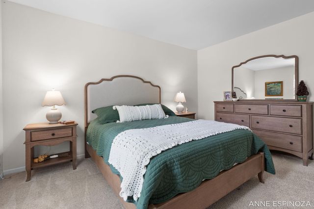 7423 Old Lantern Drive Se, Gaines Twp, MI 49316