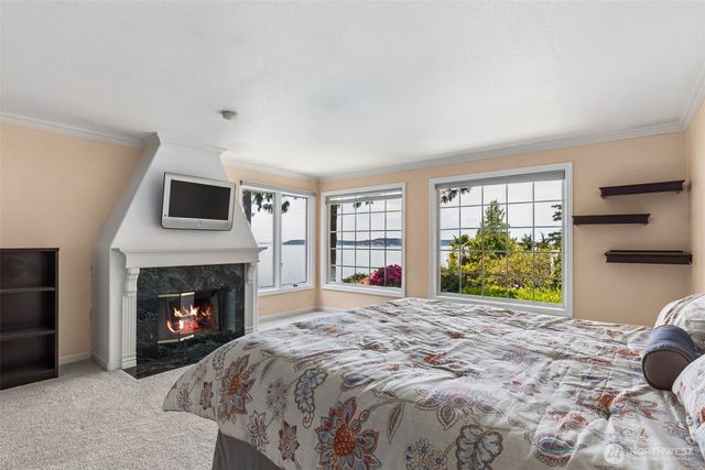 16530 76th Avenue W, Edmonds, WA 98026