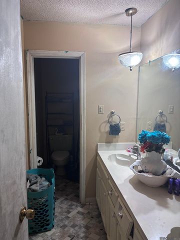 4616 Salem Dr, Baton Rouge, LA 70814