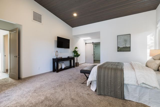4842 Guadalupe Trail NW C, Albuquerque, NM 87107