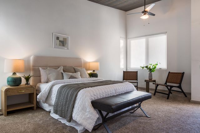 4842 Guadalupe Trail NW C, Albuquerque, NM 87107