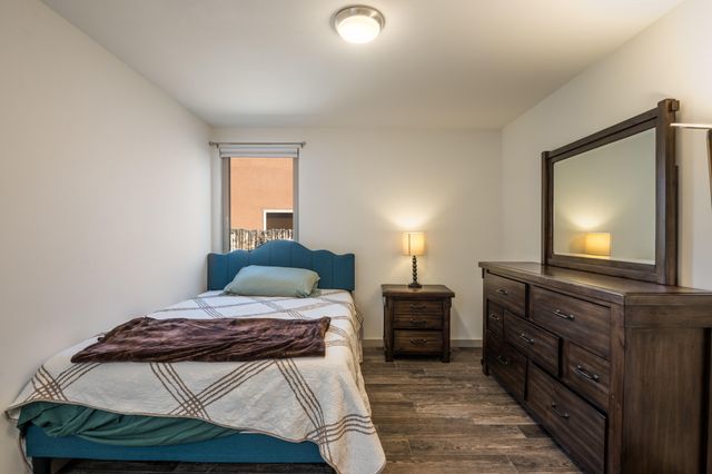 4842 Guadalupe Trail NW C, Albuquerque, NM 87107