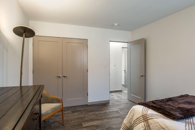 4842 Guadalupe Trail NW C, Albuquerque, NM 87107