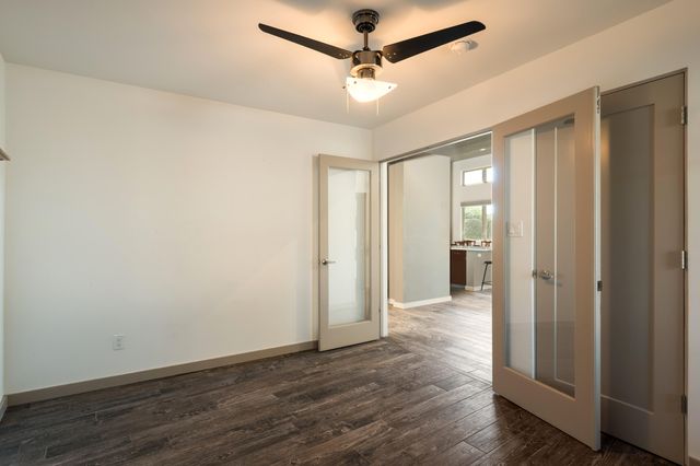 4842 Guadalupe Trail NW C, Albuquerque, NM 87107