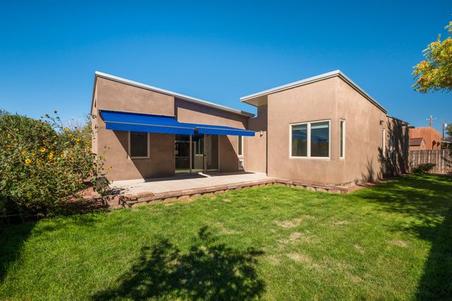 4842 Guadalupe Trail NW C, Albuquerque, NM 87107