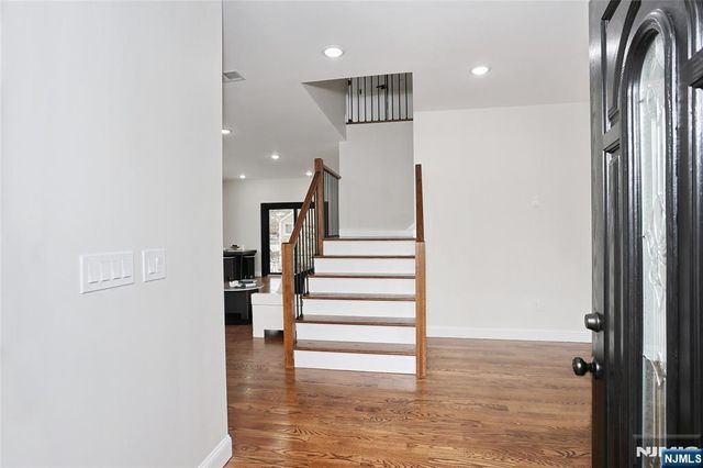 592 Fermery Drive, New Milford, NJ 07646