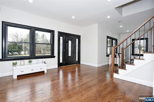 592 Fermery Drive, New Milford, NJ 07646