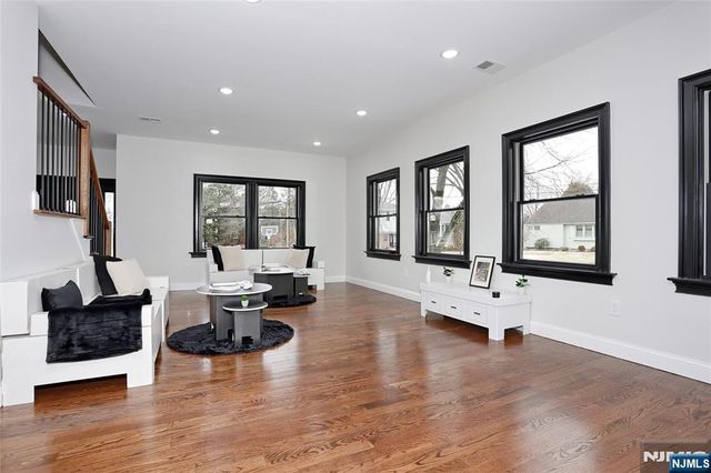 592 Fermery Drive, New Milford, NJ 07646