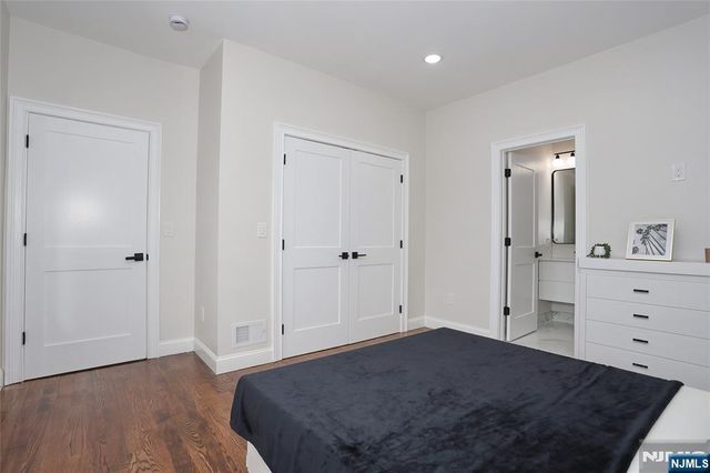 592 Fermery Drive, New Milford, NJ 07646