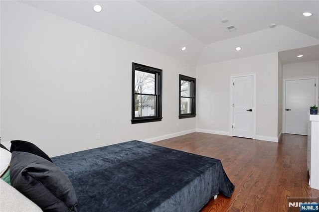 592 Fermery Drive, New Milford, NJ 07646