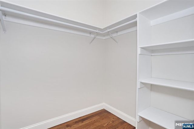 592 Fermery Drive, New Milford, NJ 07646