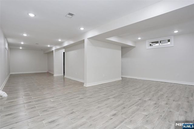 592 Fermery Drive, New Milford, NJ 07646