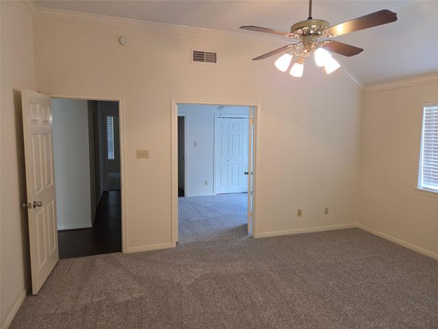 15114 Farndale Drive, Houston, TX 77062