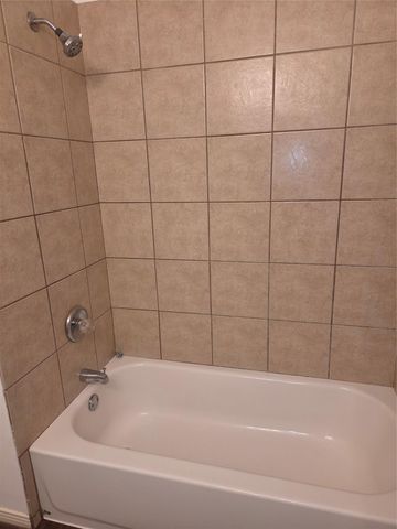 15114 Farndale Drive, Houston, TX 77062