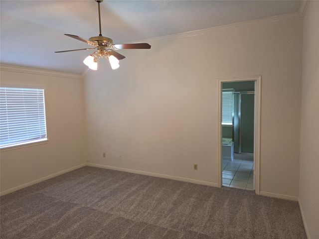 15114 Farndale Drive, Houston, TX 77062