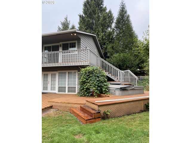 2850 RIVIERA Ct, Springfield, OR 97477