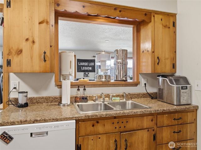 1627 Garfield Street S, Tacoma, WA 98444