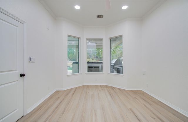 8001 Hills Parkway, Montgomery, TX 77316