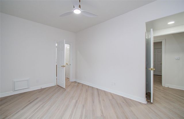 8001 Hills Parkway, Montgomery, TX 77316