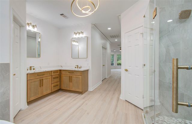 8001 Hills Parkway, Montgomery, TX 77316