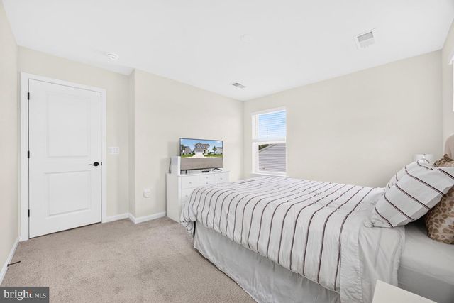 4172 FOXHAVEN DR, Bealeton, VA 22712