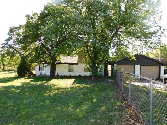 6301 S Choctaw Road, Choctaw, OK 73020