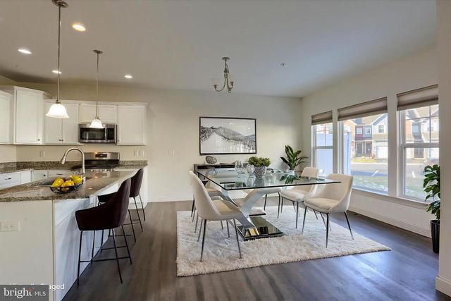 36 SIMON COURT, Mechanicsburg, PA 17050