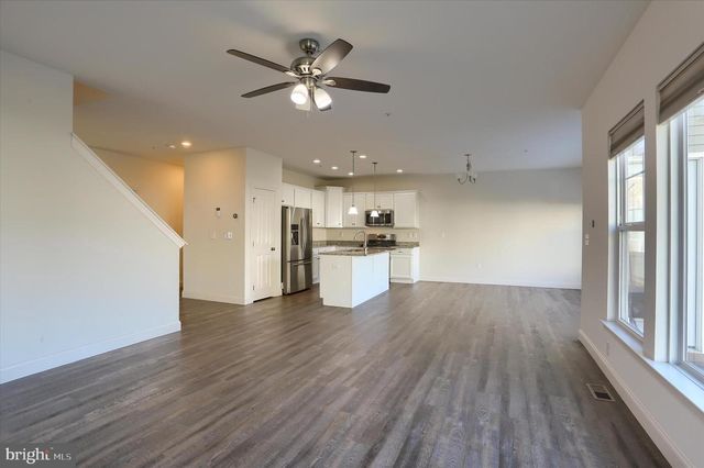 36 SIMON COURT, Mechanicsburg, PA 17050