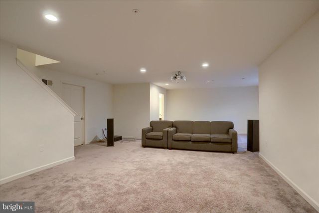 36 SIMON COURT, Mechanicsburg, PA 17050