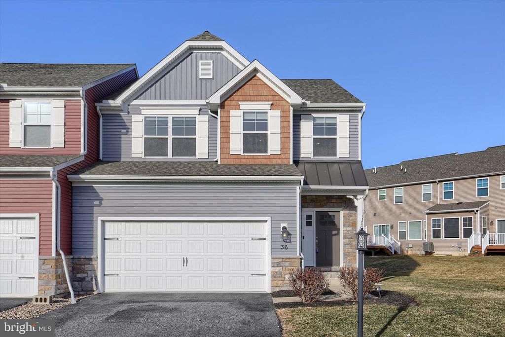 36 SIMON COURT, Mechanicsburg, PA 17050