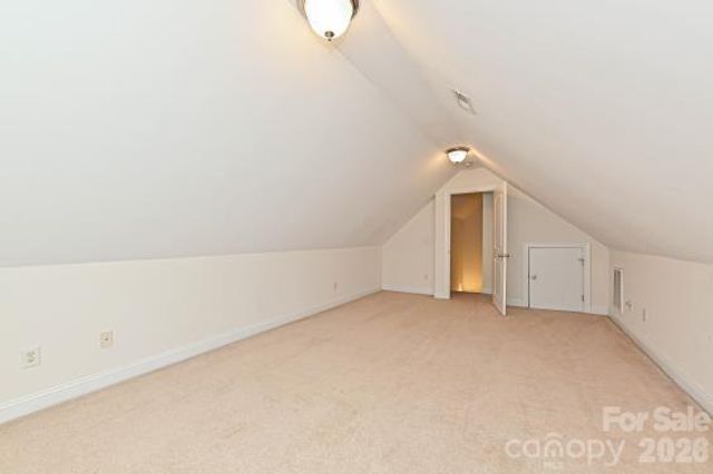 2715 Lakeview Circle, Matthews, NC 28105