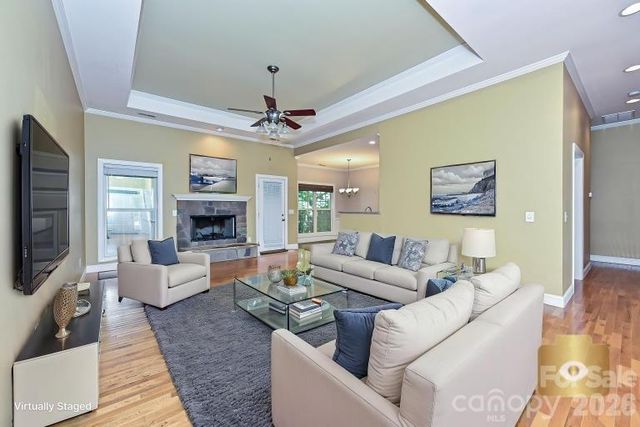 2715 Lakeview Circle, Matthews, NC 28105