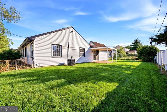 15 MELROSE LN, Willingboro, NJ 08046