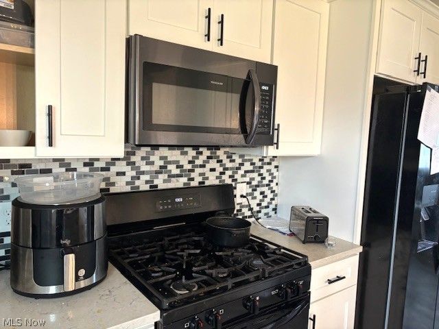 2777 Friar Drive, Parma, OH 44134
