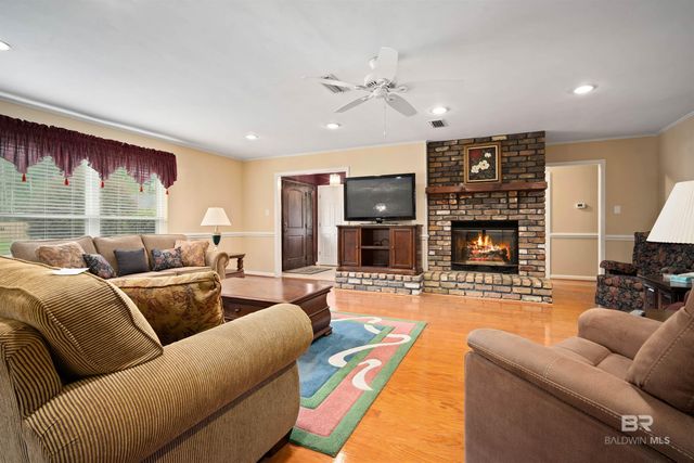 517 SIMMS Drive, Saraland, AL 36571