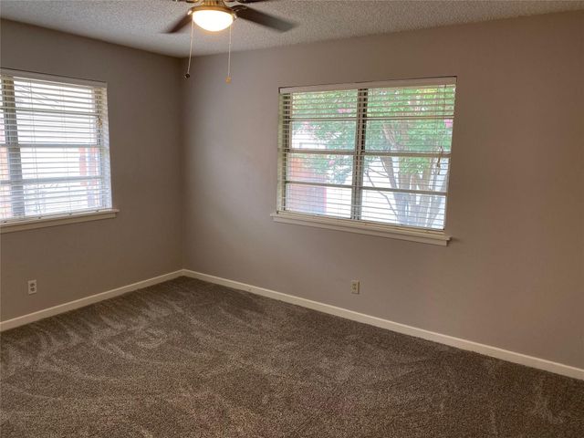 1213 Mary Drive, Hurst, TX 76053