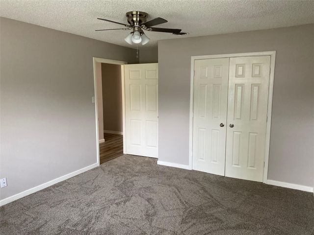 1213 Mary Drive, Hurst, TX 76053