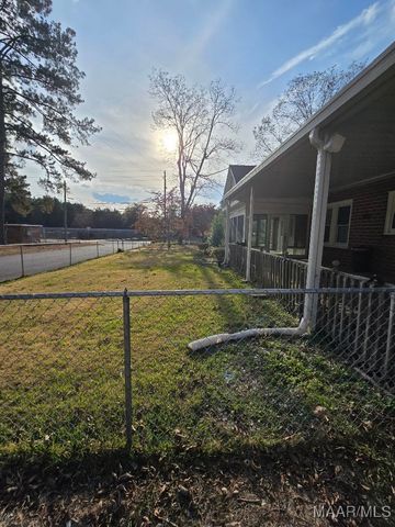 1212 Washington Street, Alexander City, AL 35010