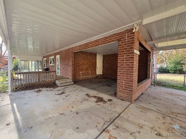 1212 Washington Street, Alexander City, AL 35010