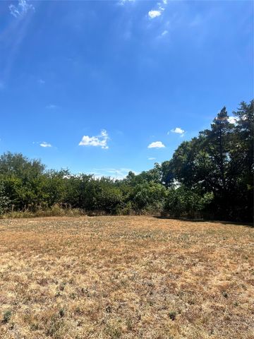 243 City View Circle, Cedar Hill, TX 75104