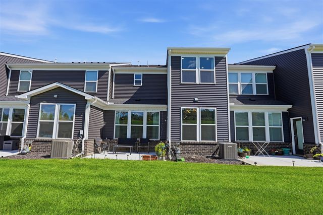 1483 Arcadia Drive, Milford, MI 48381