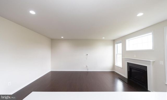 24446 CAROLINA ROSE CIR, Aldie, VA 20105