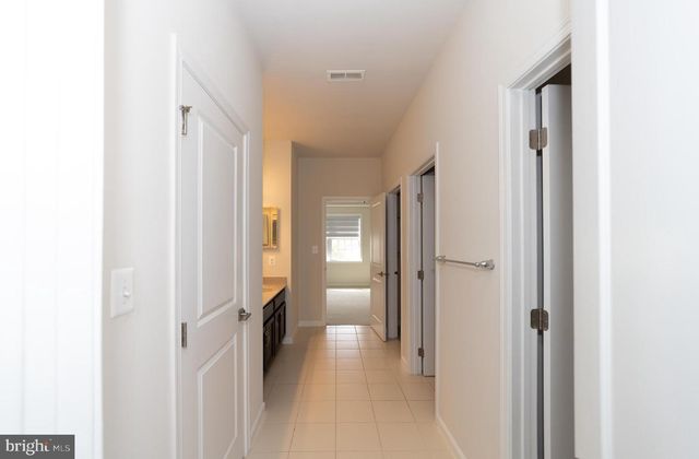 24446 CAROLINA ROSE CIR, Aldie, VA 20105