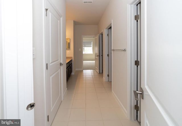 24446 CAROLINA ROSE CIR, Aldie, VA 20105