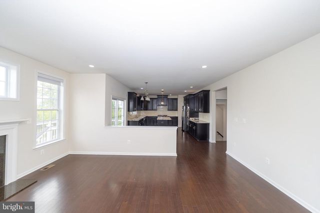 24446 CAROLINA ROSE CIR, Aldie, VA 20105