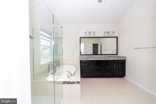 24446 CAROLINA ROSE CIR, Aldie, VA 20105
