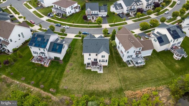 24446 CAROLINA ROSE CIR, Aldie, VA 20105