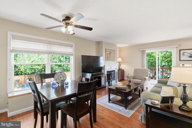 3934 9TH RD S, Arlington, VA 22204