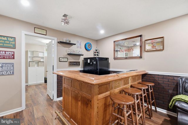 3934 9TH RD S, Arlington, VA 22204